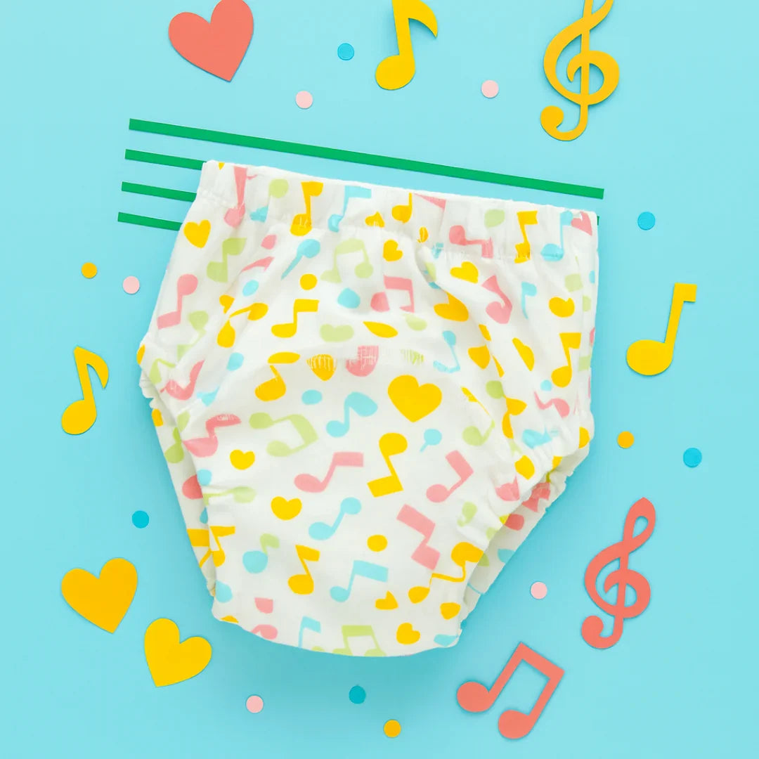 Les culottes d'apprentissage aux motifs colorés